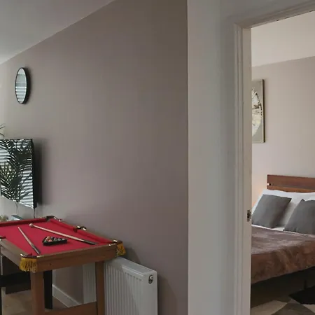 Truffle Suite -City Centre Sleeps Upto 6 - Near Utilita Arena, Icc - Pool Table & Free Wifi Birmingham Exterior photo