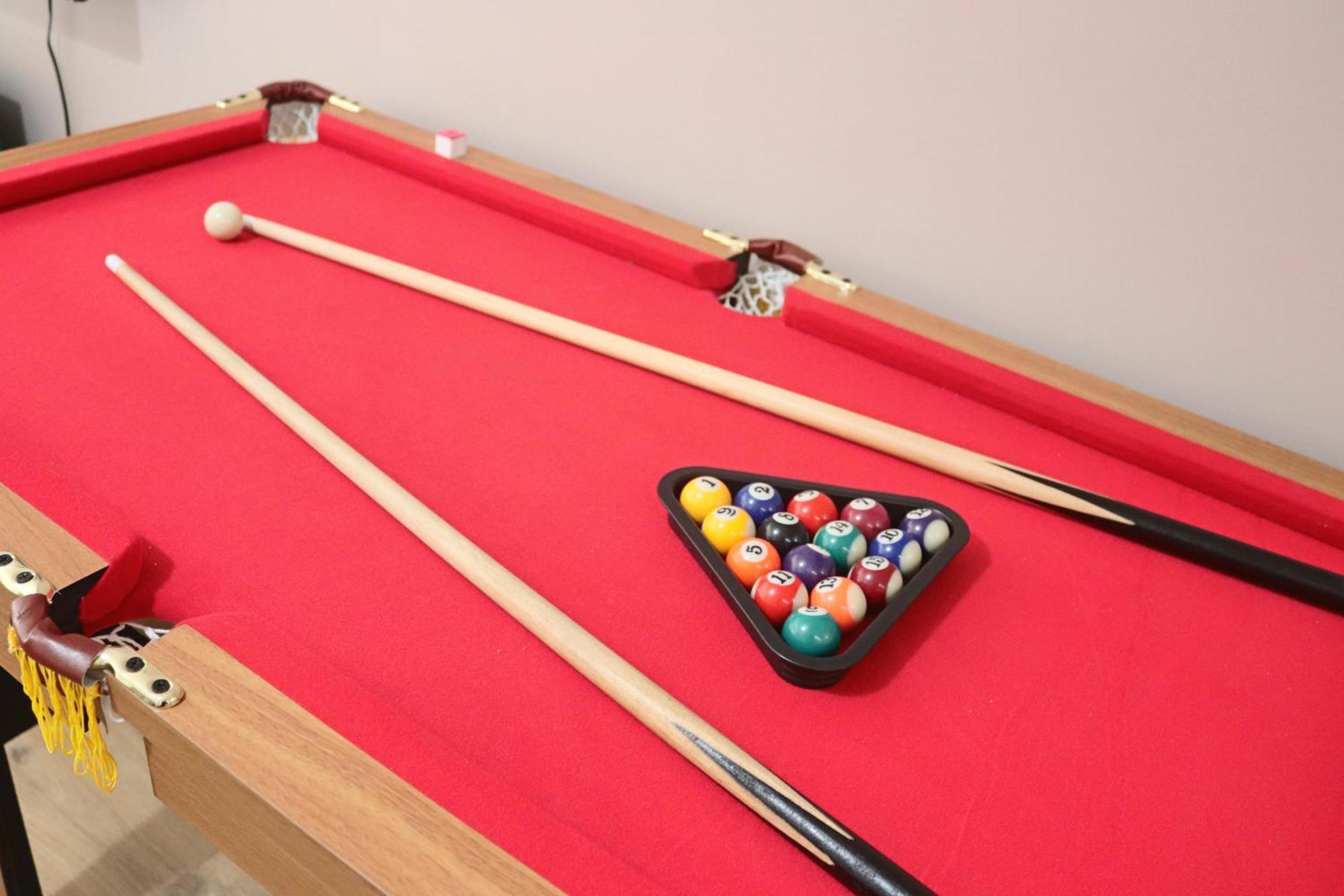 Truffle -city Centre Sleeps Upto 6 - Near Utilita Arena, Icc - Pool Table & Free Wifi Appartamento *